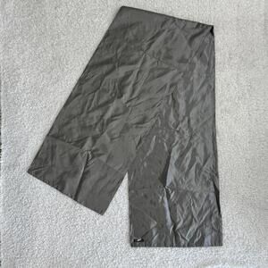 Jessica McClintock Women’s Silver Satin Shawl - ONE SIZE *one tiny hole*